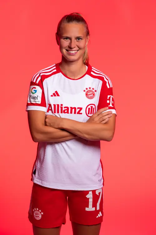 FC Bayern München Frauen Media-Day – Foto 18